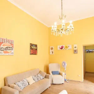  Appartement Duomo 77 - In The Heart Of The Historical Center By Elite